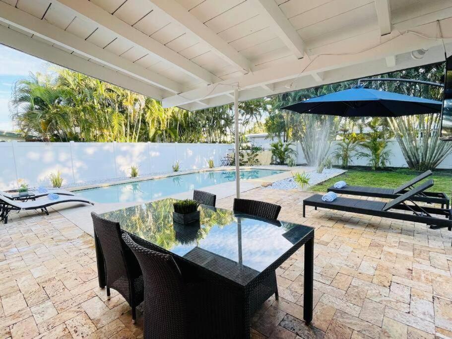 Villa Tropical Oasis House Private Pool Family Yard Fort Lauderdale Esterno foto